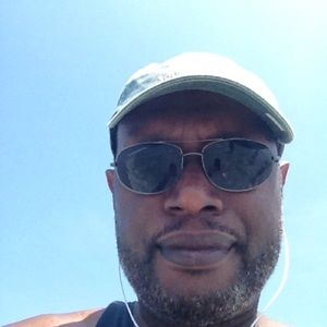 Meet your Posher, Clinton